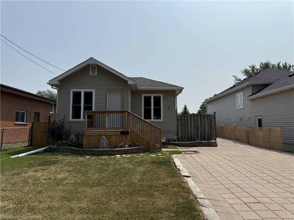 135 St George Street Property Photo 1