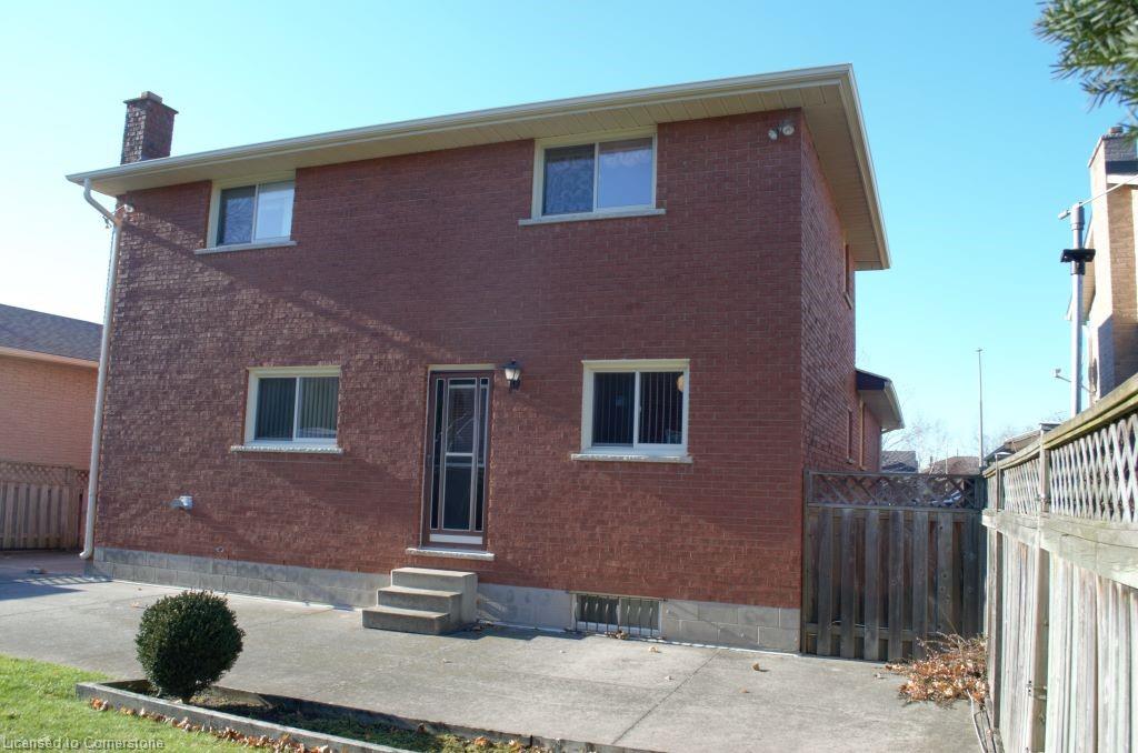 30 Hearthside Crescent Property Photo 1