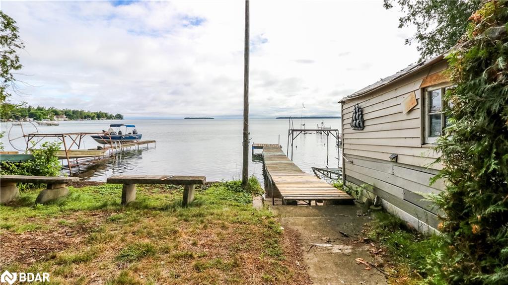 1895 Simcoe Boulevard Property Photo 1