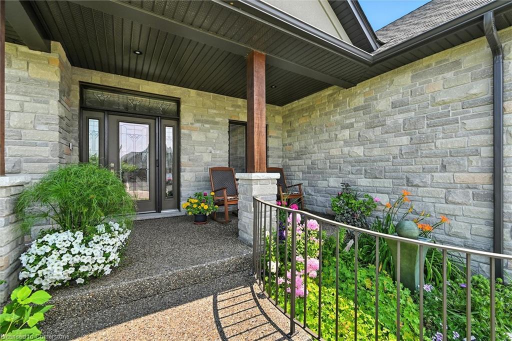 144 Newport Lane Property Photo 5