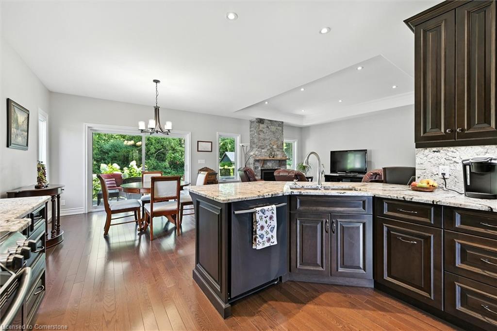 144 Newport Lane Property Photo 7