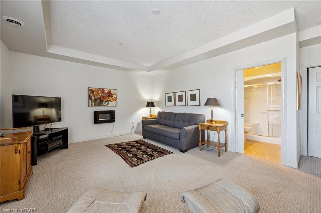 212-71 Bayberry Drive Property Photo 43