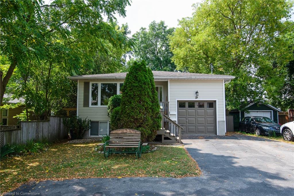 9 Macville Avenue Property Photo 1
