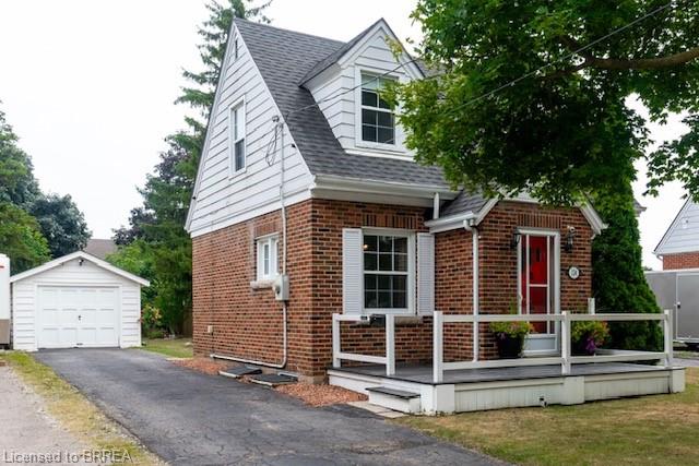 124 Walnut Street Property Photo 1
