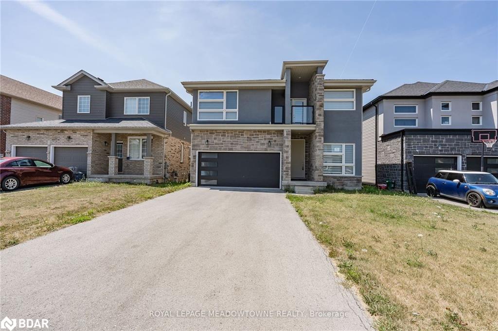 16 Bethune Avenue Property Photo 1