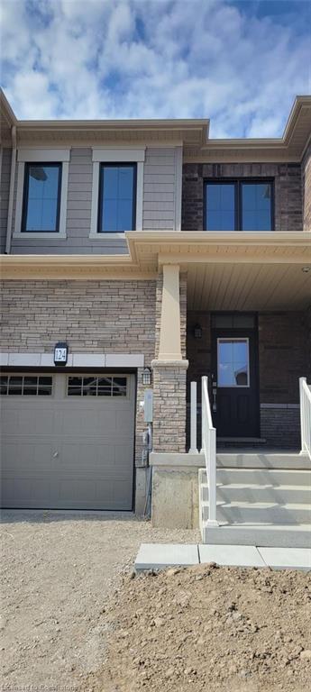 124 Granville Crescent Property Photo 1