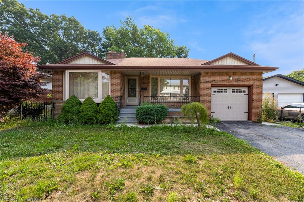 103 Briarwood Crescent Property Photo 1
