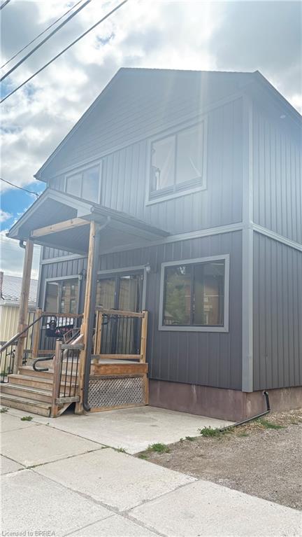 129 King Street Property Photo 1