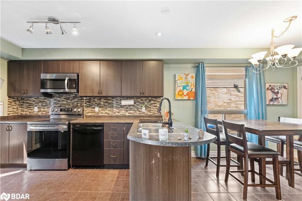 59 Stevenson Street Property Photo 7