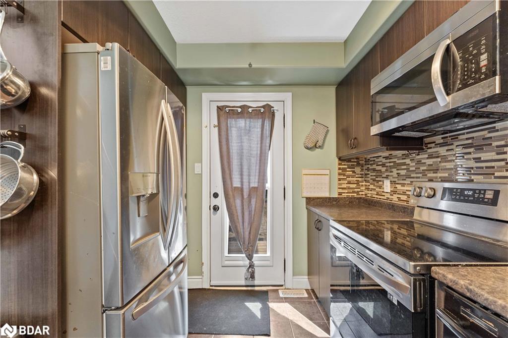 59 Stevenson Street Property Photo 8