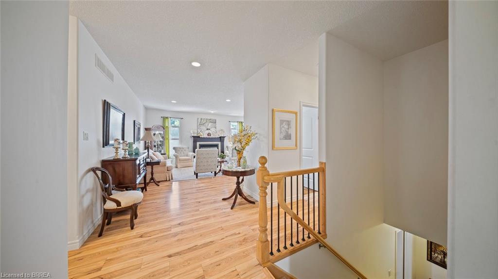 424 Lakeview Drive Property Photo 7