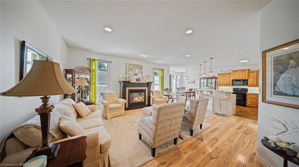 424 Lakeview Drive Property Photo 8