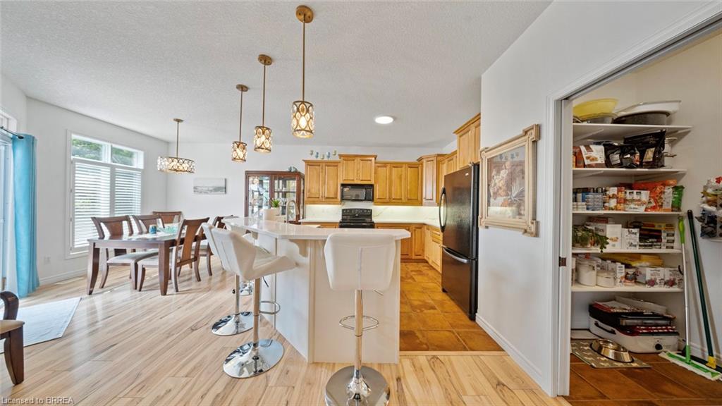 424 Lakeview Drive Property Photo 11