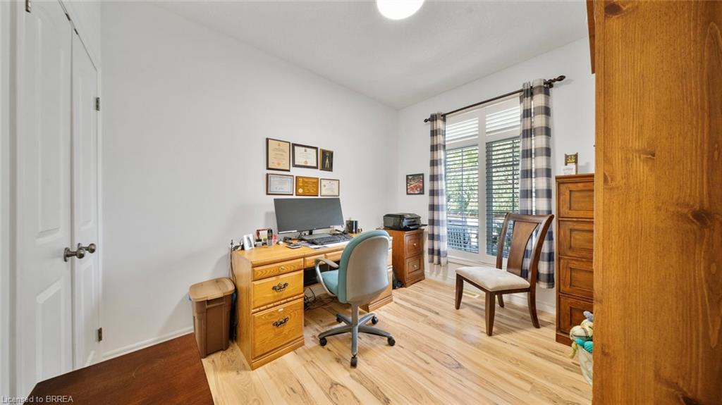 424 Lakeview Drive Property Photo 20