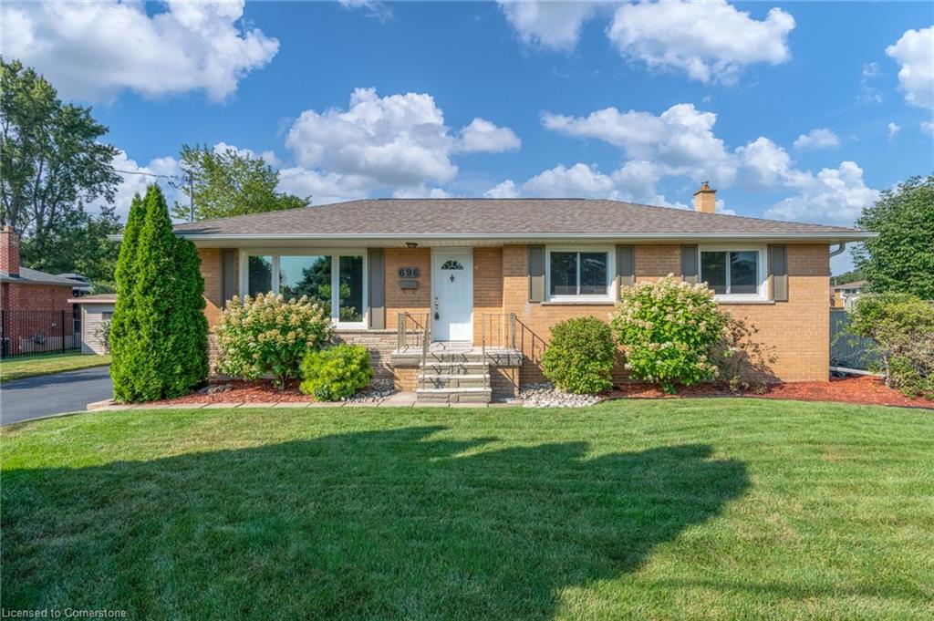 696 Peele Boulevard Property Photo 1