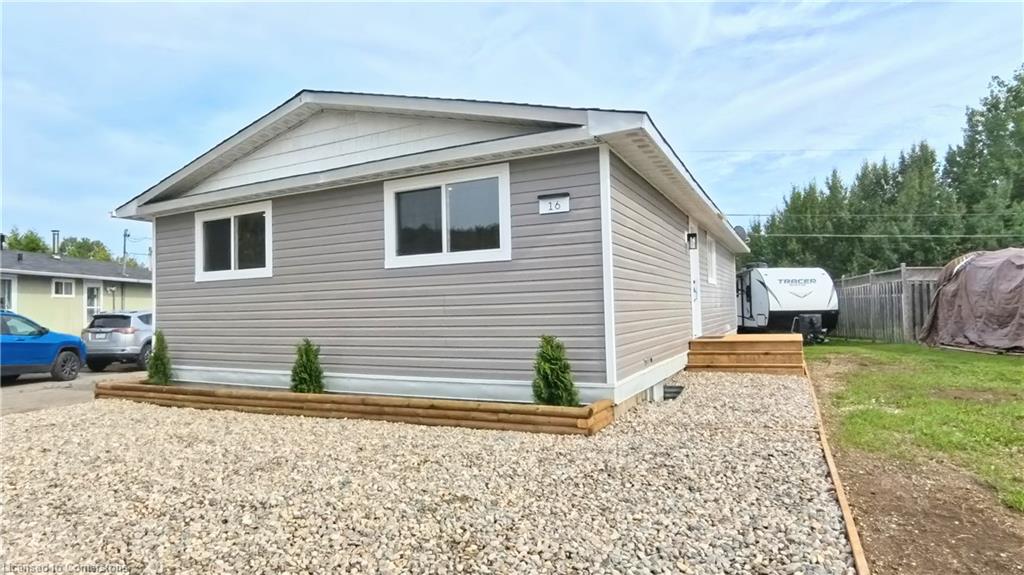 16 Robin Avenue Property Photo 1