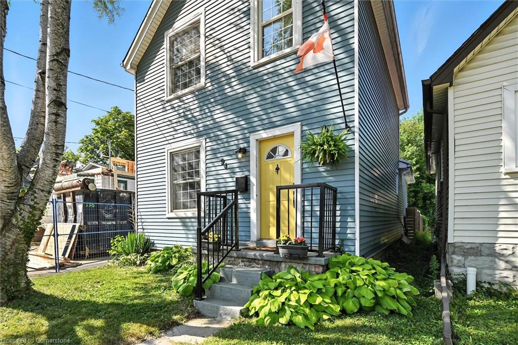 94 Royal Avenue Property Photo 1