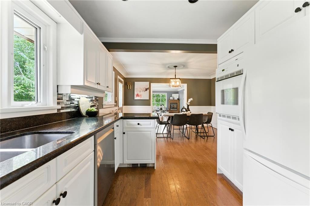 69 King Street Property Photo 14