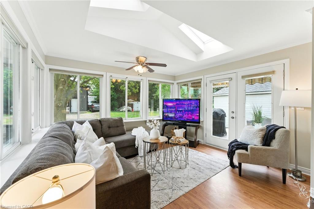 69 King Street Property Photo 15