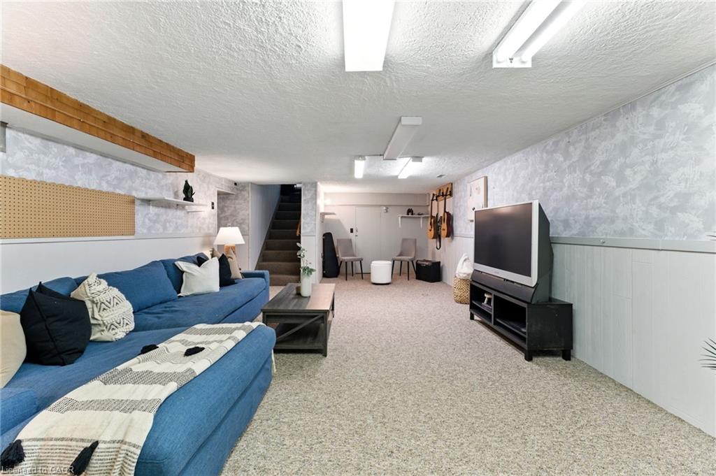 69 King Street Property Photo 24