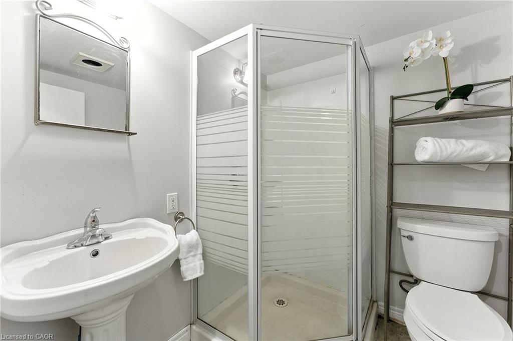 69 King Street Property Photo 27