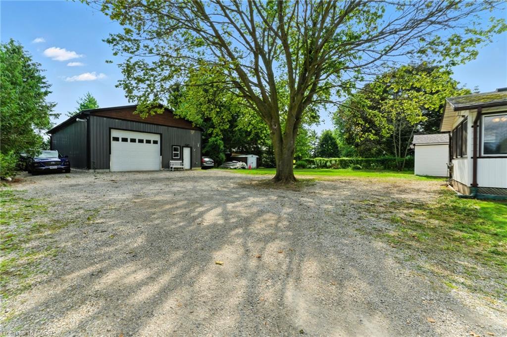 69 King Street Property Photo 38