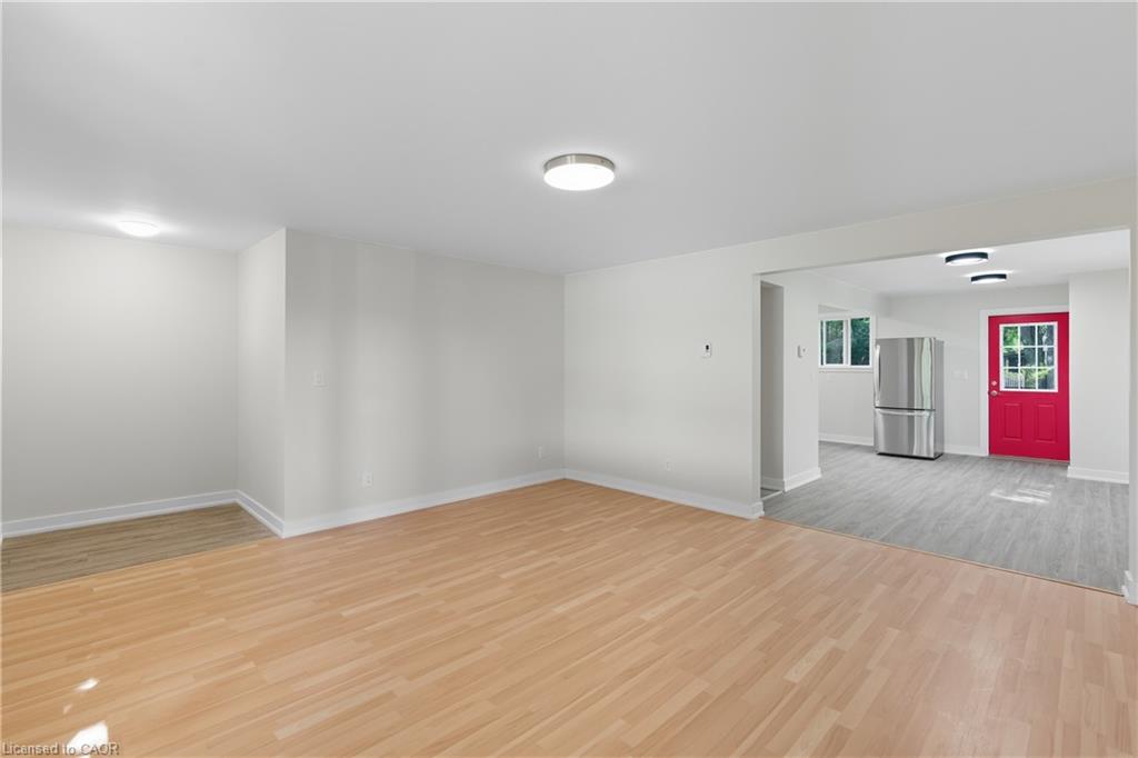 1402 6 Highway Property Photo 7