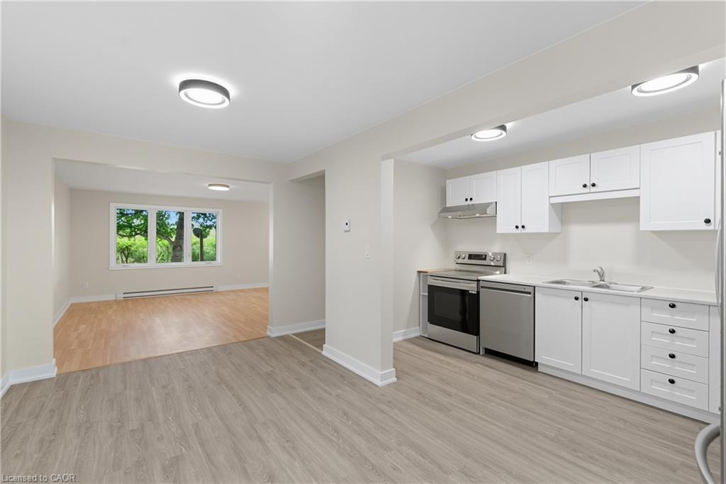 1402 6 Highway Property Photo 8