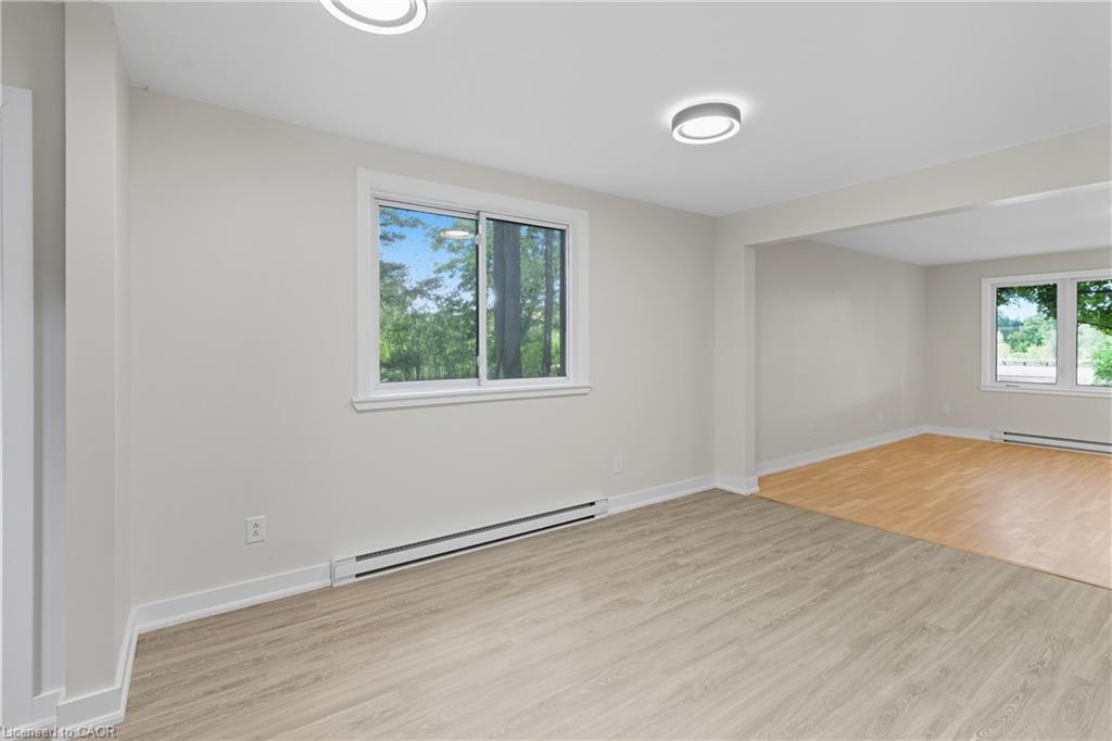 1402 6 Highway Property Photo 9