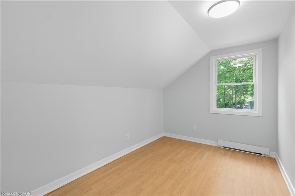 1402 6 Highway Property Photo 17