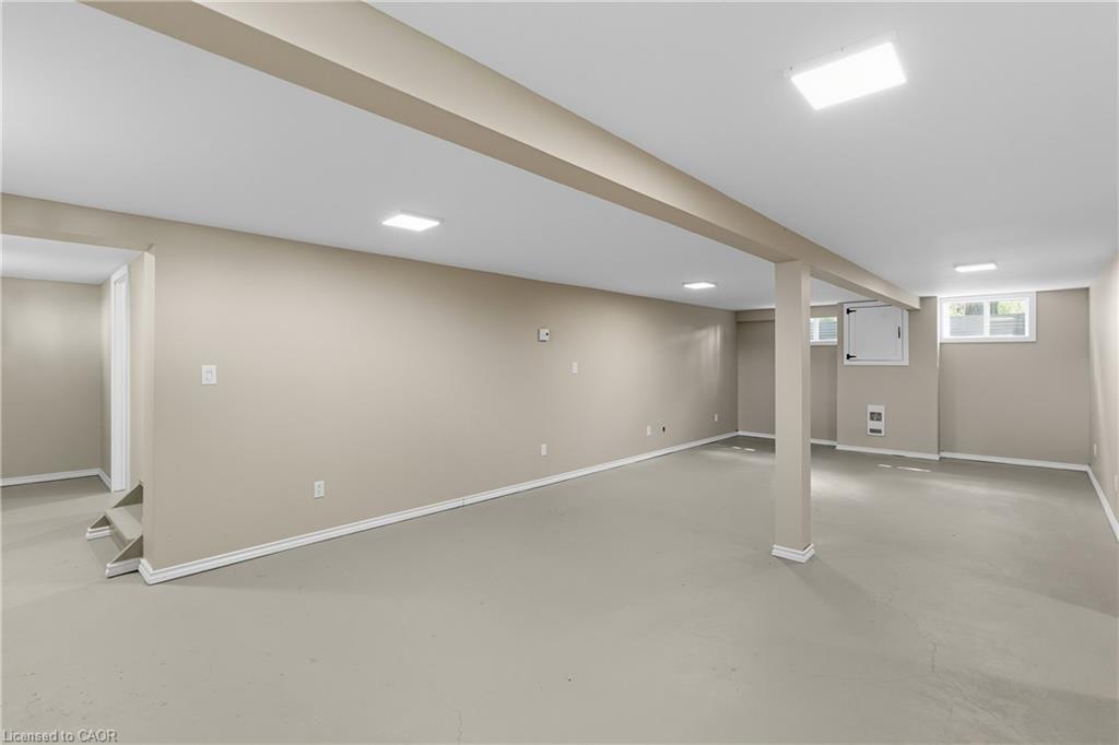 1402 6 Highway Property Photo 21