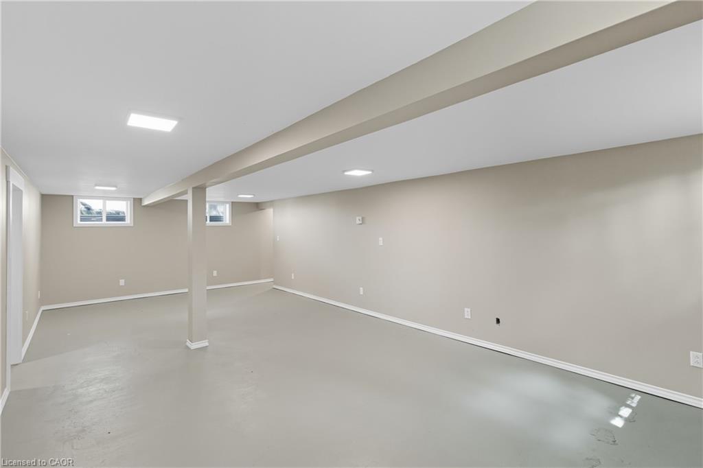 1402 6 Highway Property Photo 22