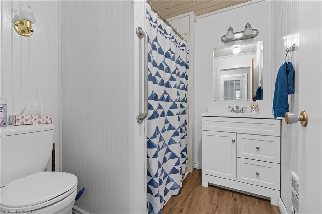 1402 6 Highway Property Photo 39