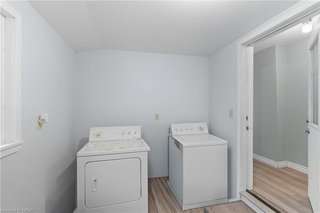 1402 6 Highway Property Photo 40