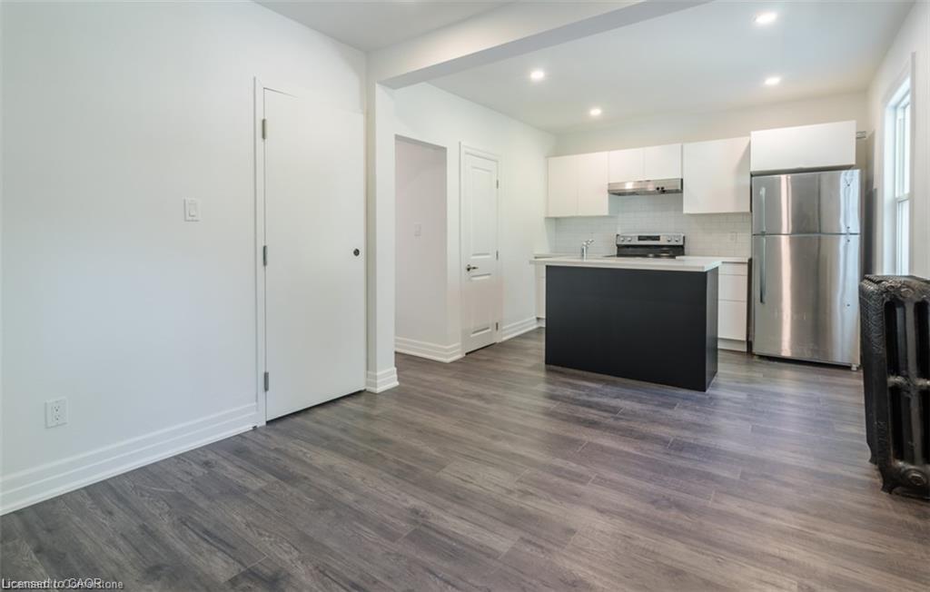 115 Spadina Avenue Property Photo 17