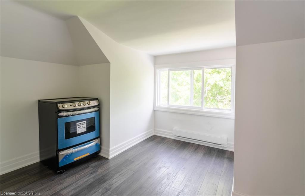 115 Spadina Avenue Property Photo 25