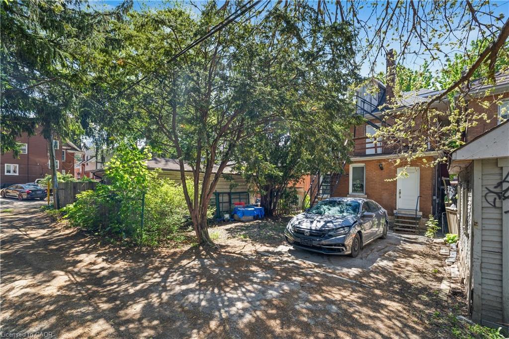 115 Spadina Avenue Property Photo 29