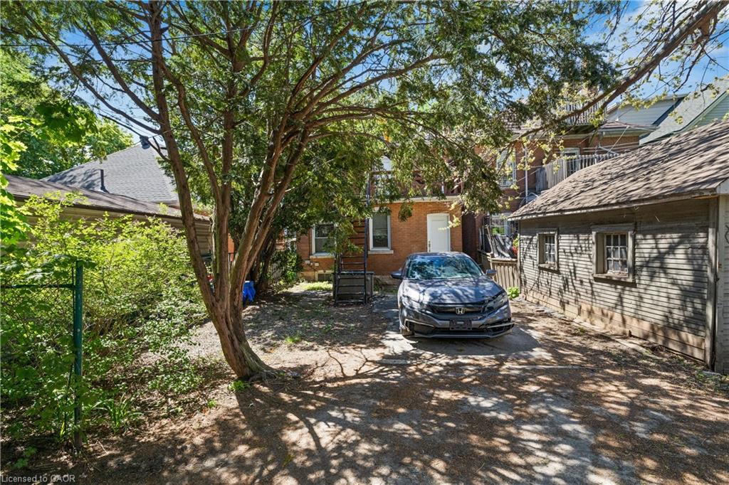 115 Spadina Avenue Property Photo 30