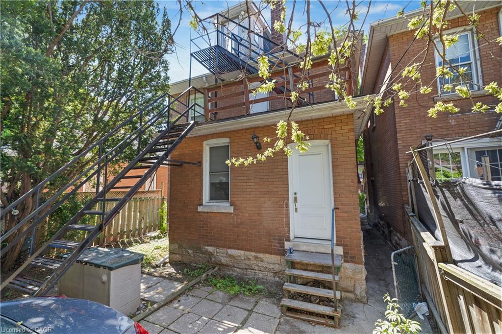 115 Spadina Avenue Property Photo 33