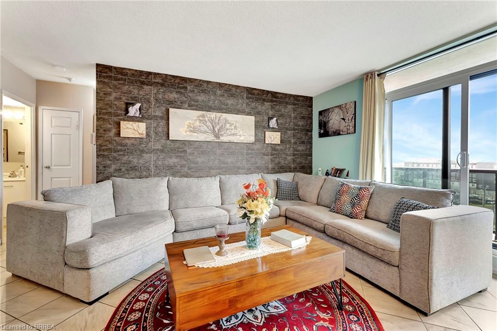 902-9 Bonheur Court Property Photo 8