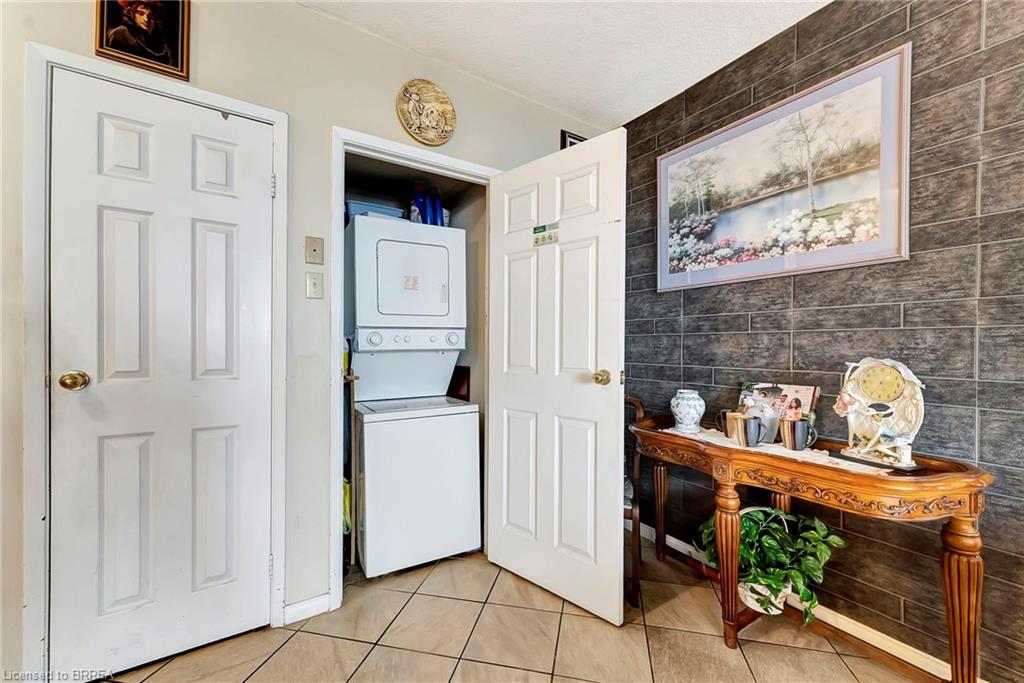 902-9 Bonheur Court Property Photo 13