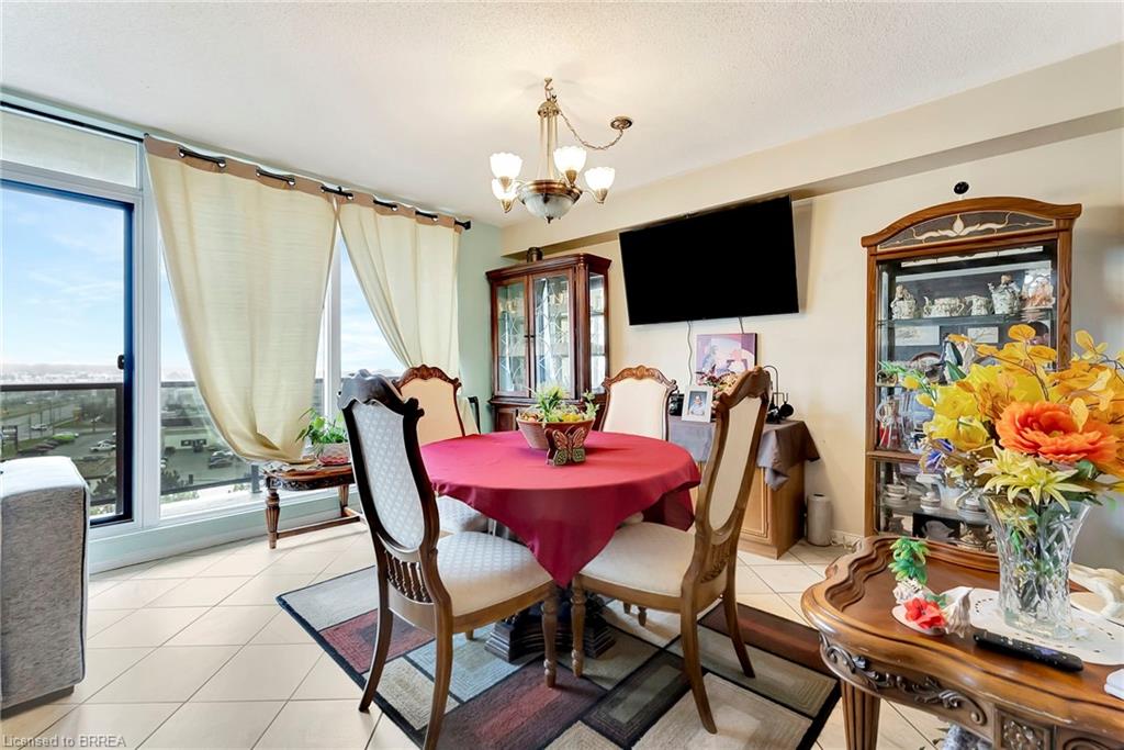 902-9 Bonheur Court Property Photo 15