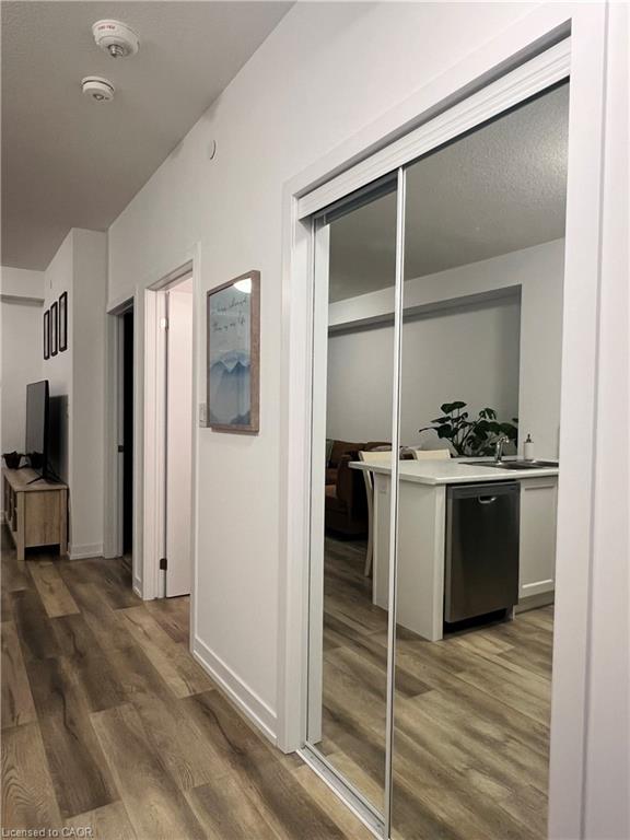 215-470 Dundas Street E Property Photo 12