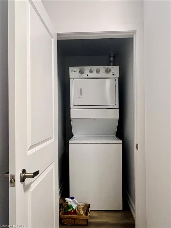 215-470 Dundas Street E Property Photo 19