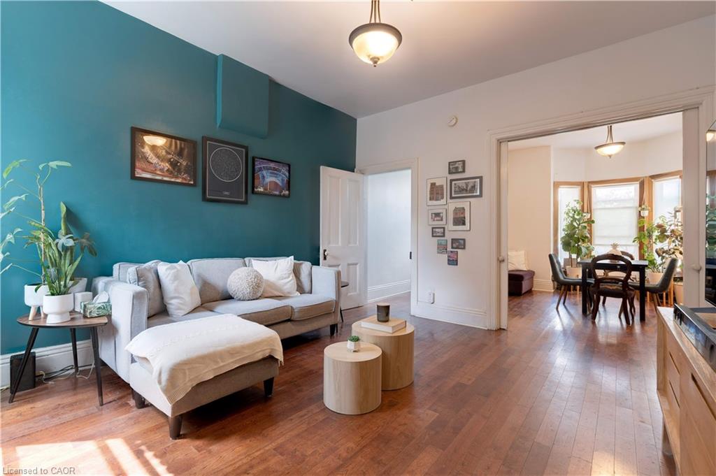 132 Ferguson Avenue N Property Photo 1