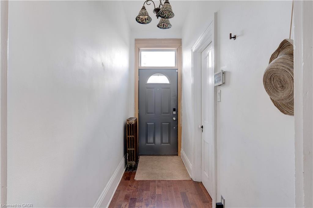 132 Ferguson Avenue N Property Photo 3