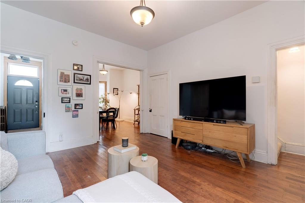 132 Ferguson Avenue N Property Photo 8