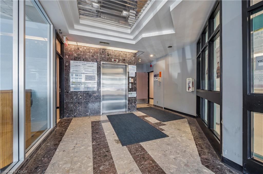 B103-751 Victoria Street S Property Photo 8