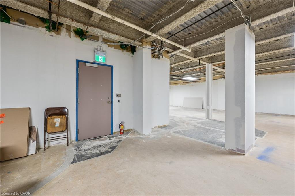 B103-751 Victoria Street S Property Photo 16