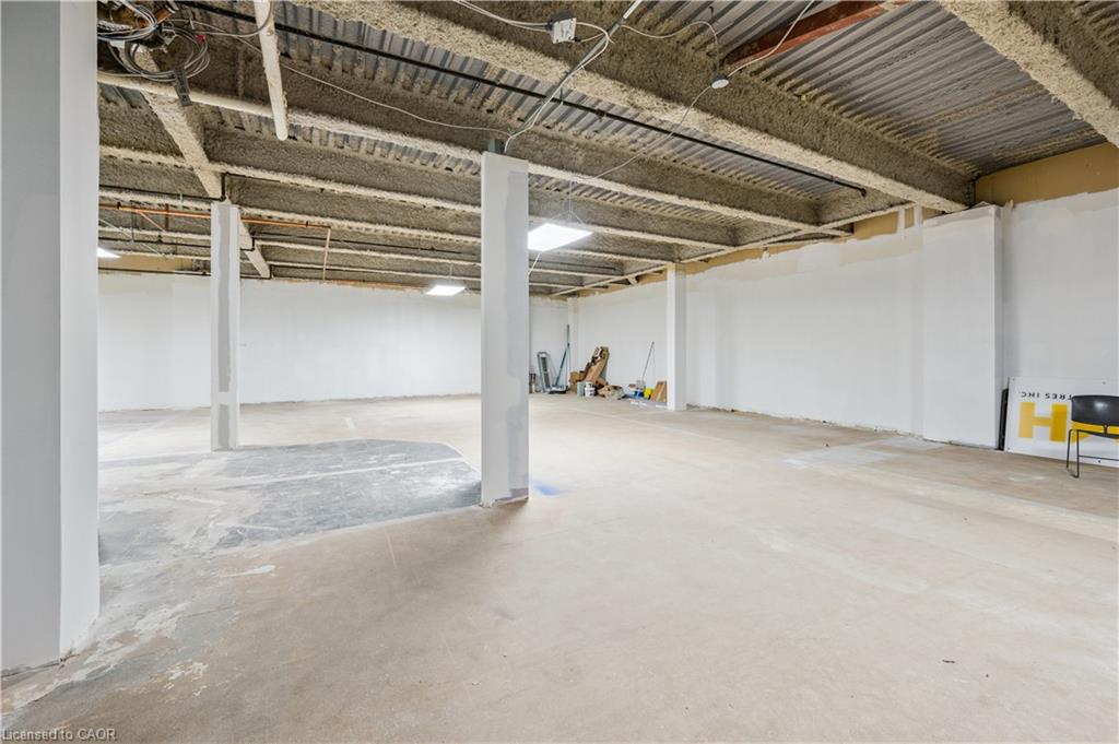 B103-751 Victoria Street S Property Photo 19